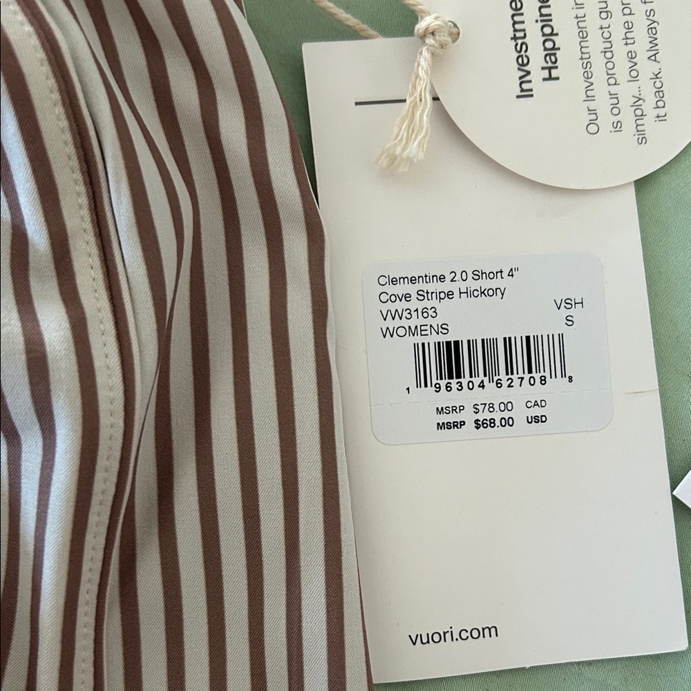 Vuori clementine 2.0 shorts 4” in cove stripe hickory color - Picture 2 of 5